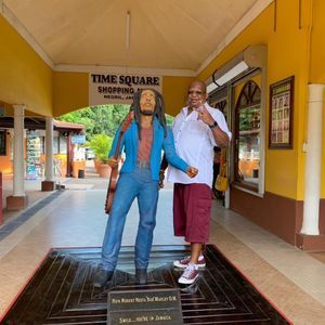 Meet your Posher, Derryn